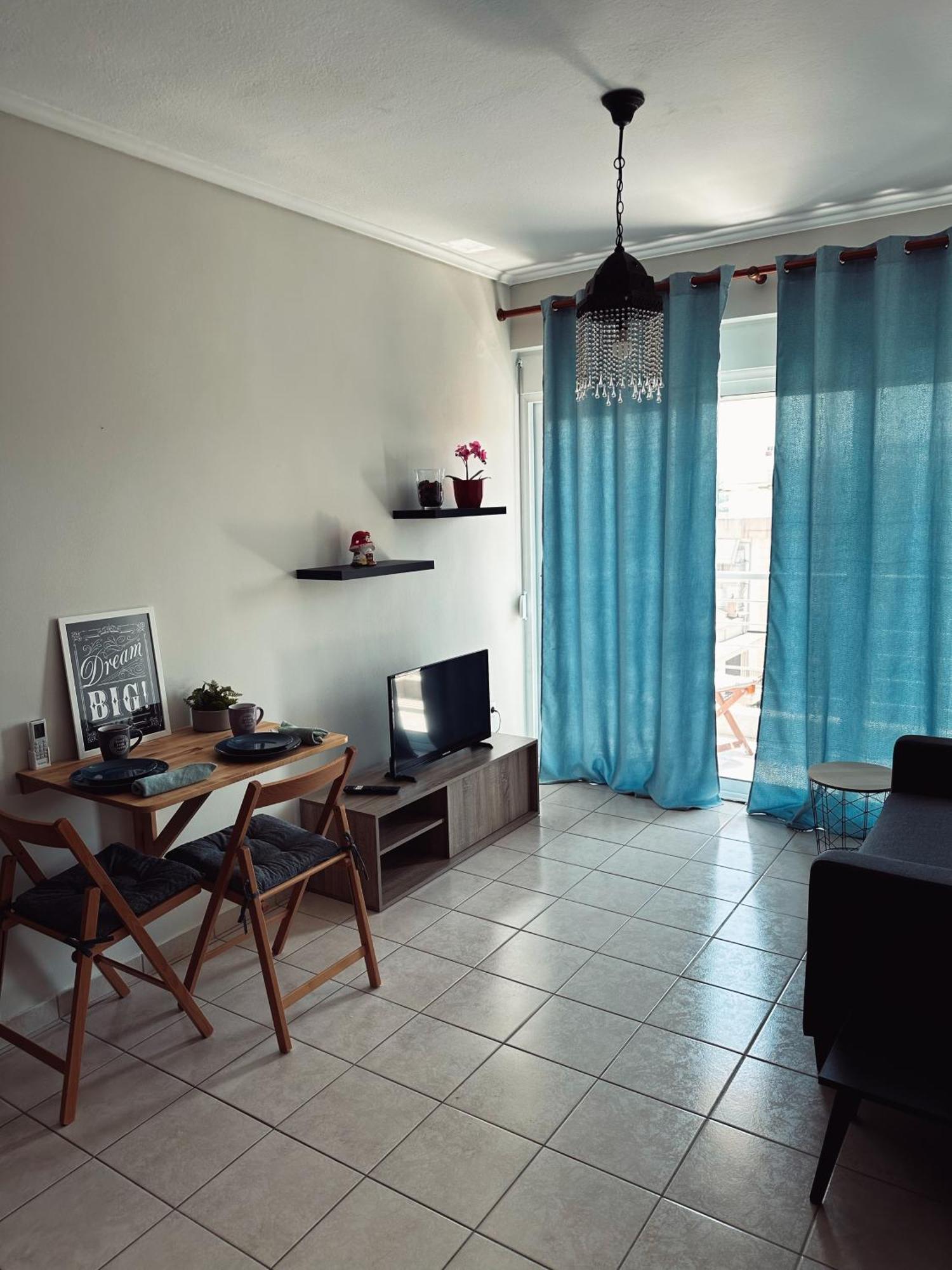 Homely Flat Near Airport Thessaloniki Exterior foto